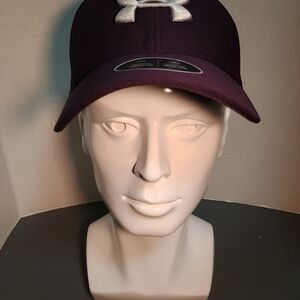 Under Armour Baseball Cap Classic Fit......New‼️
